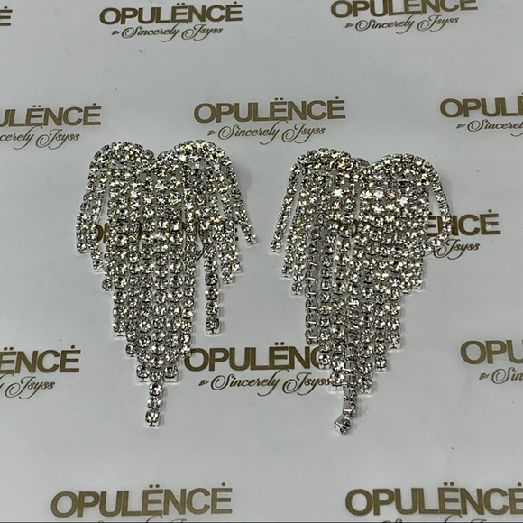 Glam Life Earrings - Picture 3 of 5